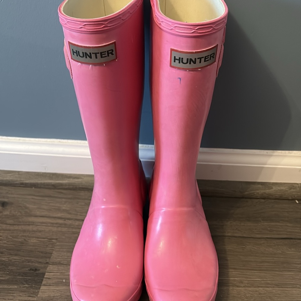 Hunter Pink Rain Boots - Picture 5 of 9